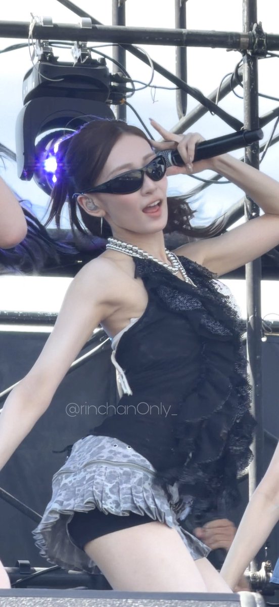 rinchanOnly_'s tweet photo. グラサン凛 最高にかっこいい🕶✨️

#SBIMUSICCIRCUS #ISSUE #RIN https://t.co/N3O2L7sWHo