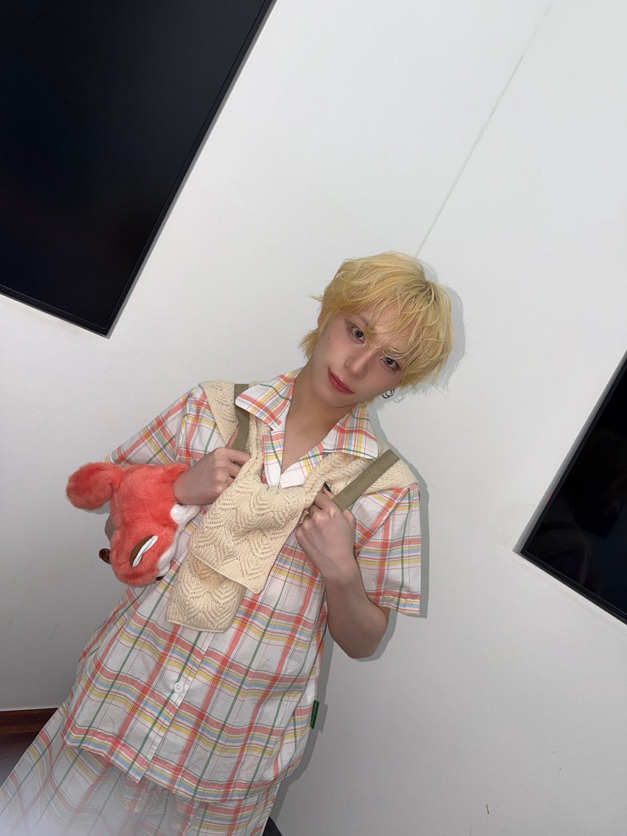 XLOV_official's tweet photo. [📸]

260822 FAN SIGN EVENT

°• ♥︎ ⟬  #HARU  ⟭ ♥︎ •°

#XLOV #엑스러브
#SERVE #XLOV_SERVE
#I_God #XLOV_I_God https://t.co/lNWMPqMEo6
