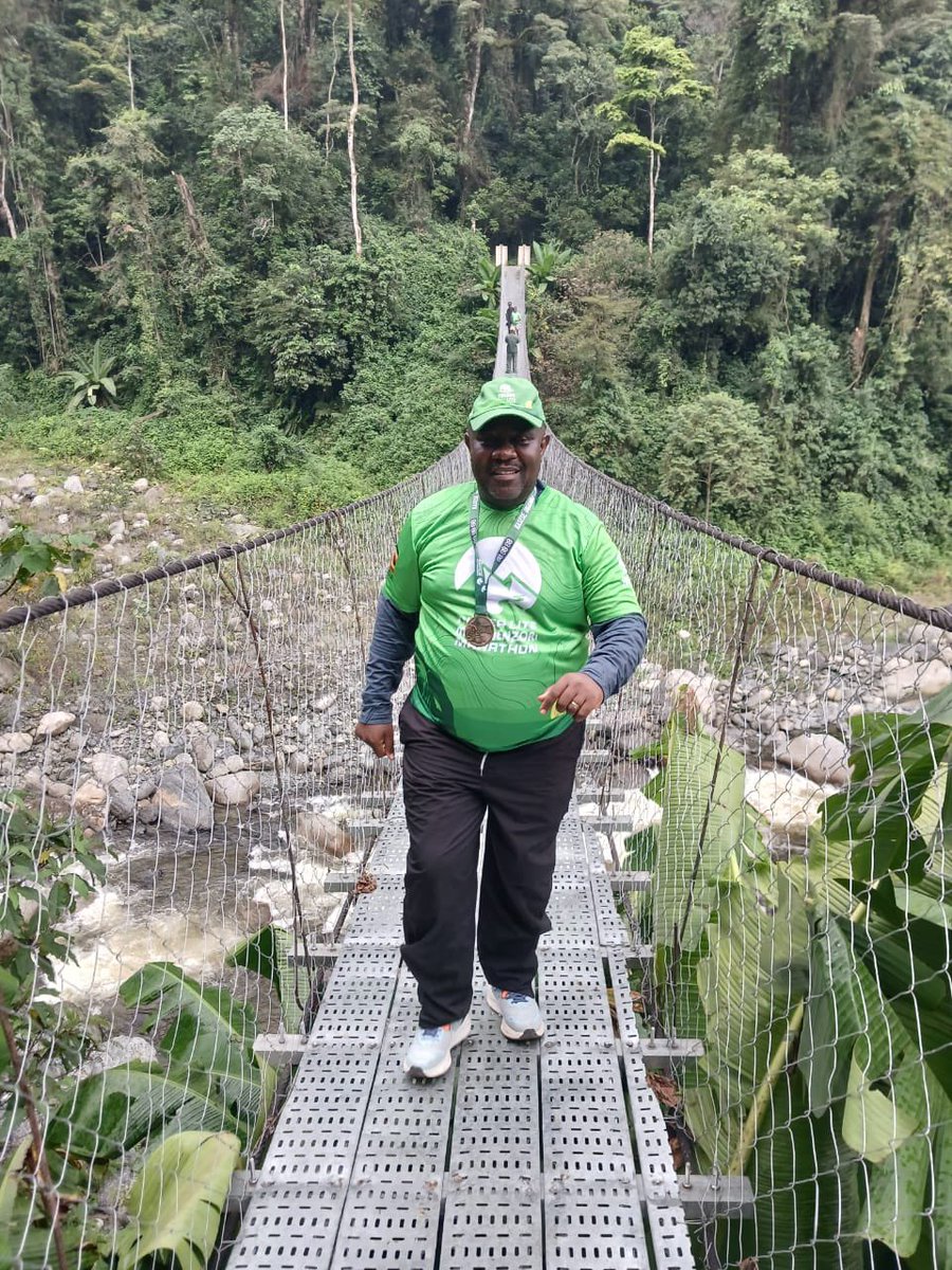 ugwildlife's tweet photo. After #RwenzoriMarathon, don’t just leave the place. Enjoy Bururo bridge crossing river Mubuku connecting to diamond trail in Rwenzori Mountains National Park. Says ED-UWA

Don’t miss the canopy walk.
#ExploreUganda https://t.co/u69QAZ8jYA