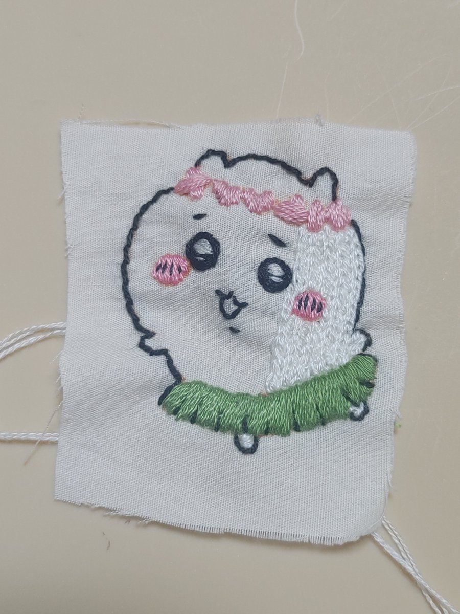 0xjcip's tweet photo. カヲルくん、助けて🆘😱‼️
ちいちゃんの刺繍が大きくて、なかなか終わらなくて、疲れたよ😵💨 https://t.co/R1dbVwHQ7n