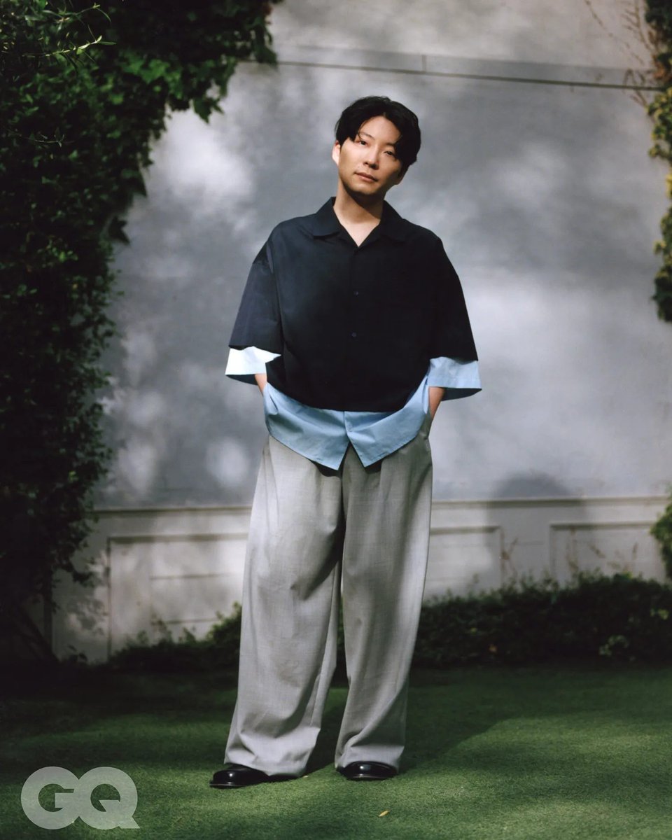 GQJAPAN's tweet photo. #星野源「自分の頭の中の景色や鳴っている音、自分の世界観をフィルターを通さずに一人で作れるようになったのが一番大きいです。ジャンルみたいなものが自分の中でなくなった感じがする。何でも作れるというのはすごく楽しいですね」
https://t.co/qo6iRiysbh https://t.co/QH9d45lyKk