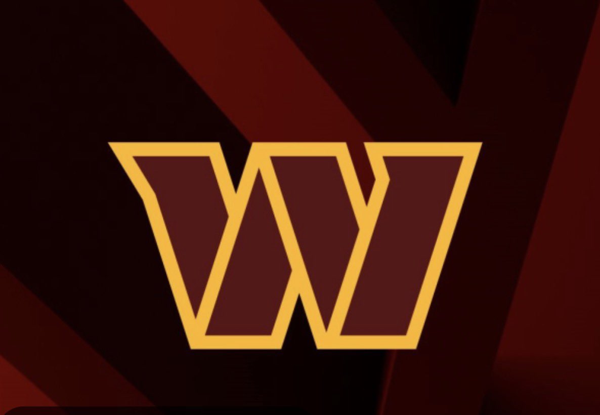 MrsEvans916's tweet photo. The evolution of the Washington Redskins logo is more proof of the erasure that has been committed on this land against the true Indigenous people of North America. 

Can you name any another teams within the US that erased us in the way?

I can. https://t.co/ebdZc07KEF