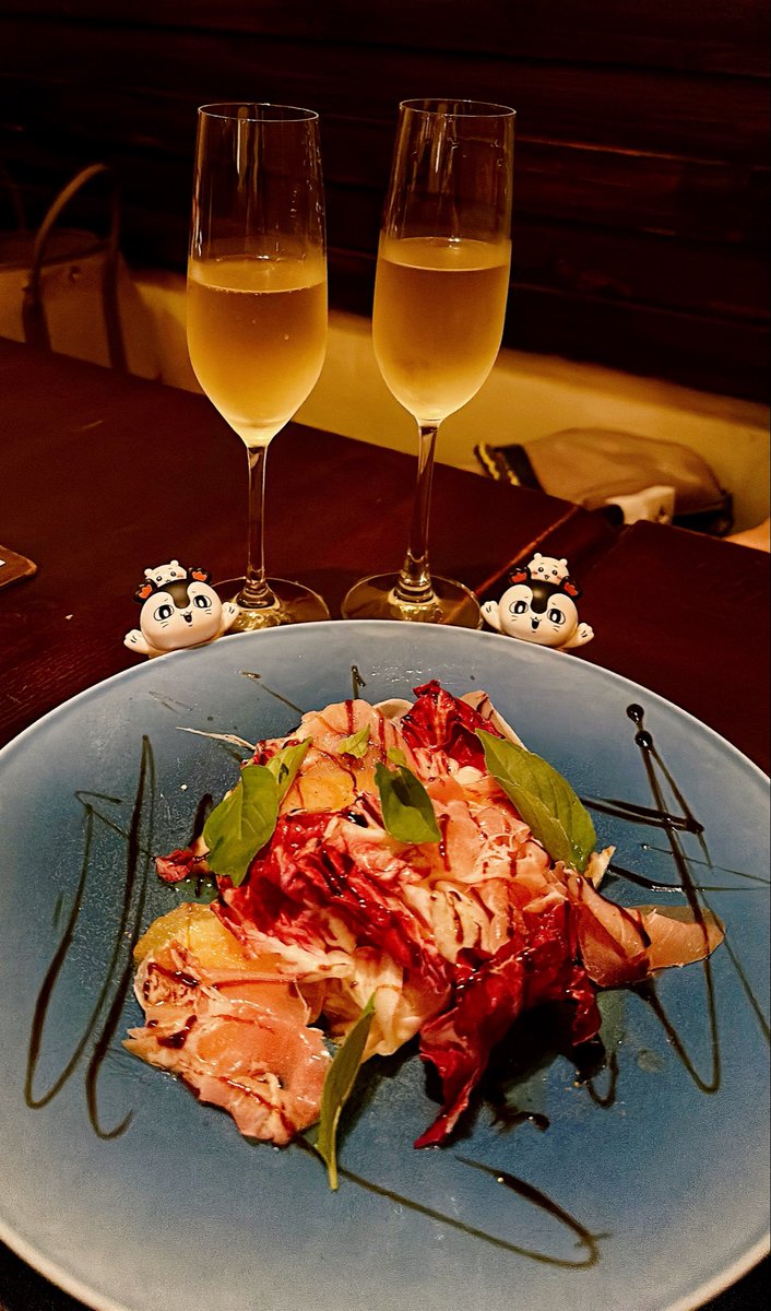 nm_boca's tweet photo. 観てきた🥂🍑🧀🍆🐟 https://t.co/Fh4nhPqWO3