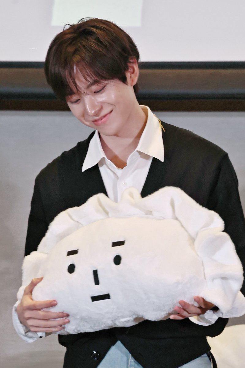 yourshi45's tweet photo. 260822 팬싸 🥟

#NCTWISH #엔시티위시
#YUSHI #유우시 #ユウシ #得能勇志 https://t.co/YQ6gyZQbVi