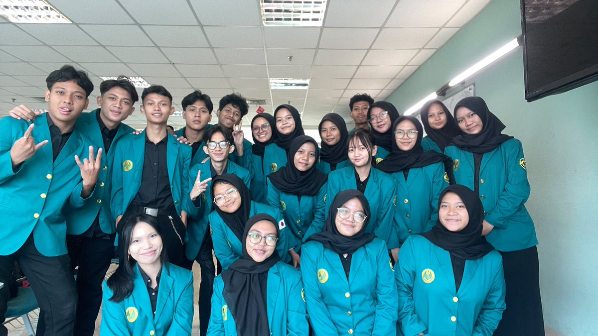 aforadelle's tweet photo. udah ga sih ngga manja ngga lenjeh nya?😊😊 https://t.co/He9K4C6F1C