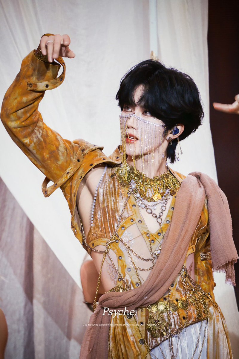 XINGQIUGLOBAL's tweet photo. 22082026 DESIRE4 “THE ETERNAL BEGINNING” CONCERT IN HONG KONG — ENCORE

© Psyche-1125

DESIRE4 THE ETERNAL STAGE
#DESIRE4TEBinHKENCORE

#ELIOTHUANG #HUANGXING #黄星 #KIPUKAQIU #QIUDINGJIE #邱鼎杰 #XINGQIU #XYQQJ #DESIRE4 https://t.co/BUsOxmIeoo