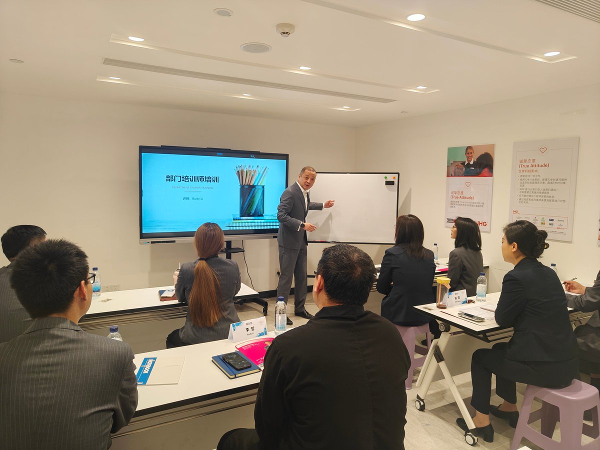 NtombifuthiNta2's tweet photo. Just wrapped an insightful session on digital marketing trends with top industry peers! Learned actionable strategies to boost brand reach and connect better with Gen Z audiences. Grateful for the great takeaways and networking opportunities  #MarketingTraining https://t.co/YvsRdXMHUt