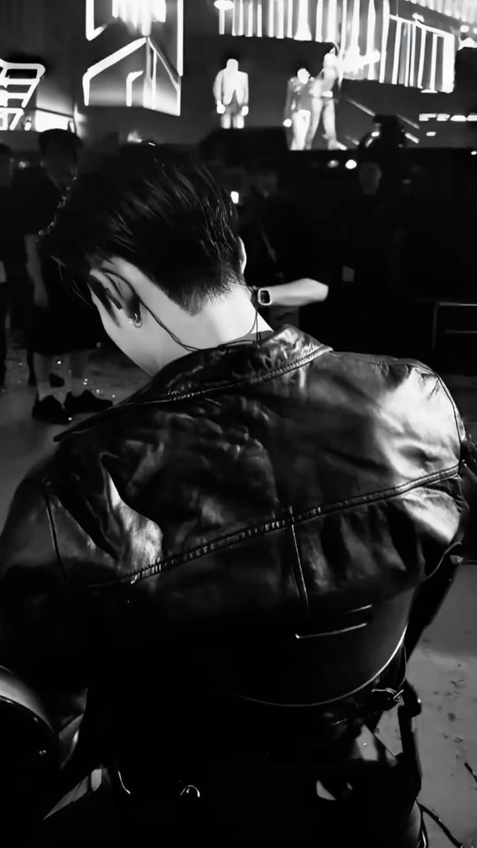 ohyulinul's tweet photo. undercut .g https://t.co/p22fnWReL2