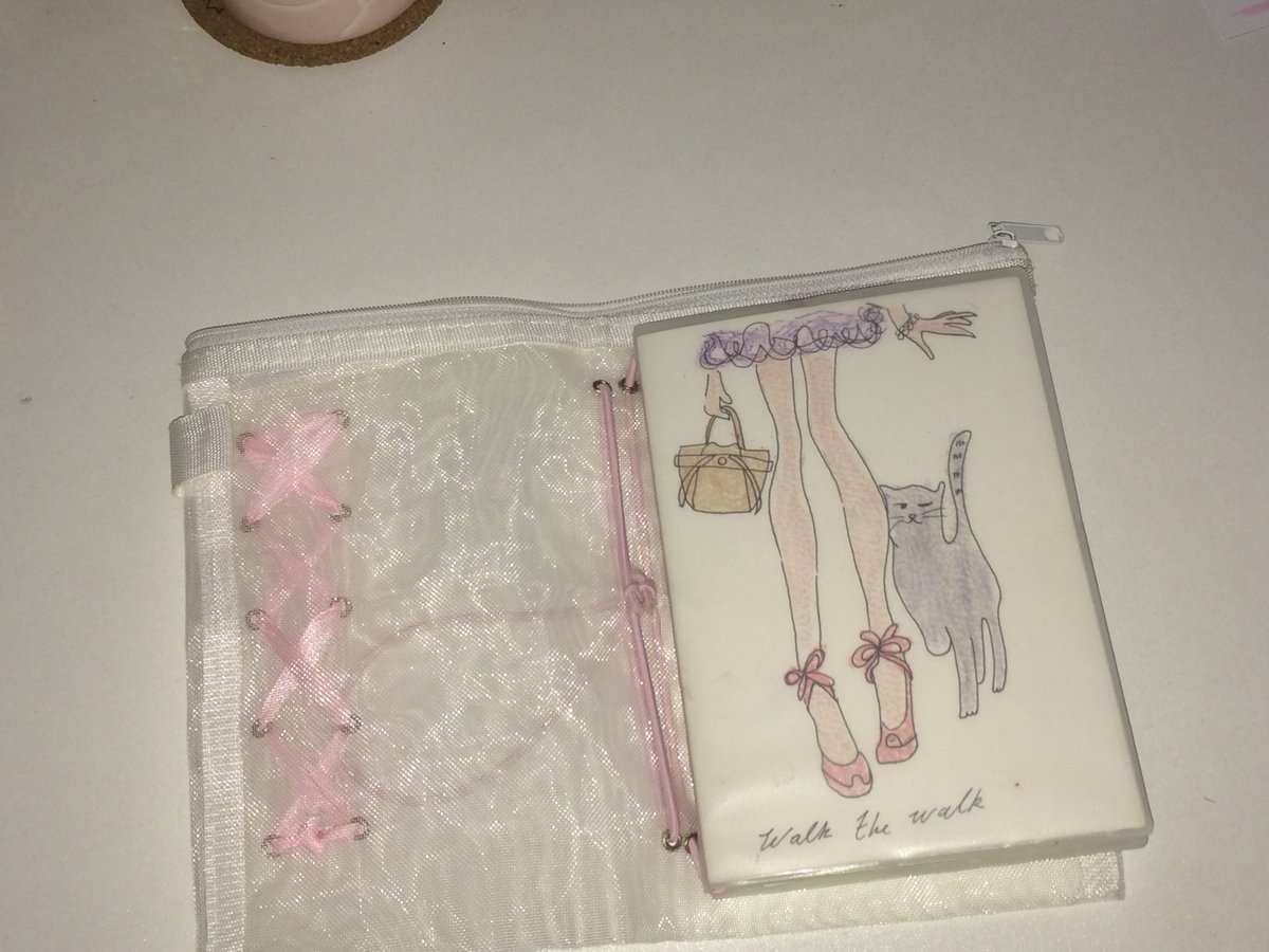 lacedvelopes's tweet photo. ( ‘𐃷’ ) i want more postcards https://t.co/4KohZXjpMB