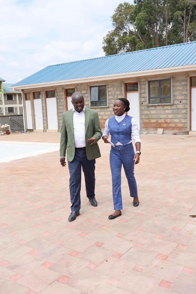 getrudekurgat's tweet photo. The University of the present and future.

#mamaniyouth. https://t.co/6rNdljLMRw