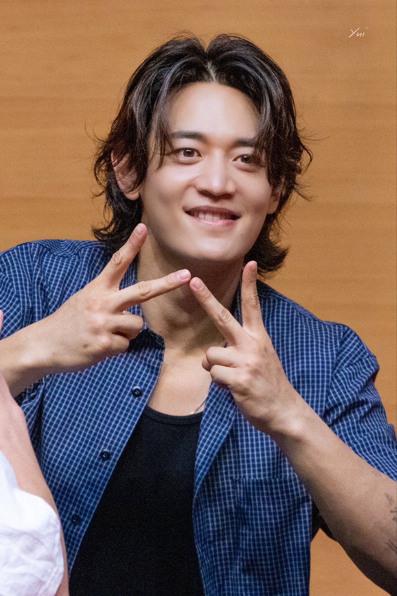 1927_Taeminho's tweet photo. 260822 MINHO [Make It Hot] FAN SIGN EVENT in TAIPEI 

#최민호 #ミンホ #MINHO https://t.co/hCsT3UtCZL