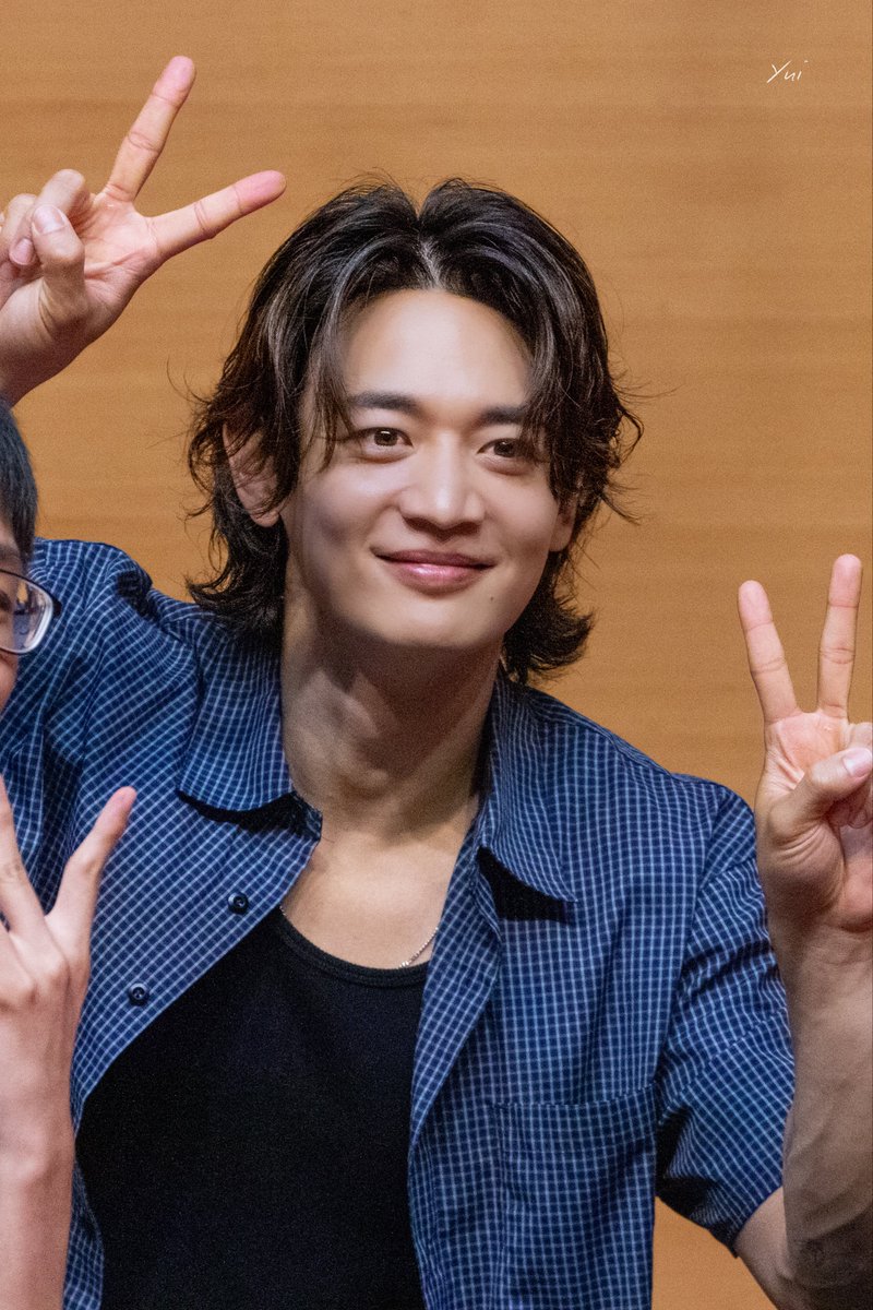 1927_Taeminho's tweet photo. 260822 MINHO [Make It Hot] FAN SIGN EVENT in TAIPEI 

#최민호 #ミンホ #MINHO https://t.co/hCsT3UtCZL