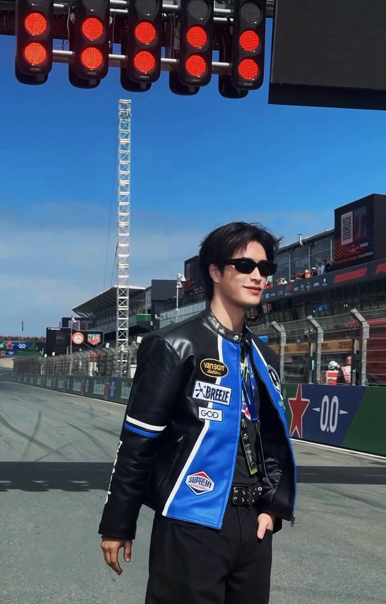 bbbytoeyyy's tweet photo. My favorite sight on the track. 🏎️🏁❤️‍🔥

GEMINI IN F1A DUTCH GP 2026
#BreezexGeminixF1A 
#BreezeQuickWash
#Gemini_NT #เจมีไนน์ https://t.co/8x2bC1Zo06