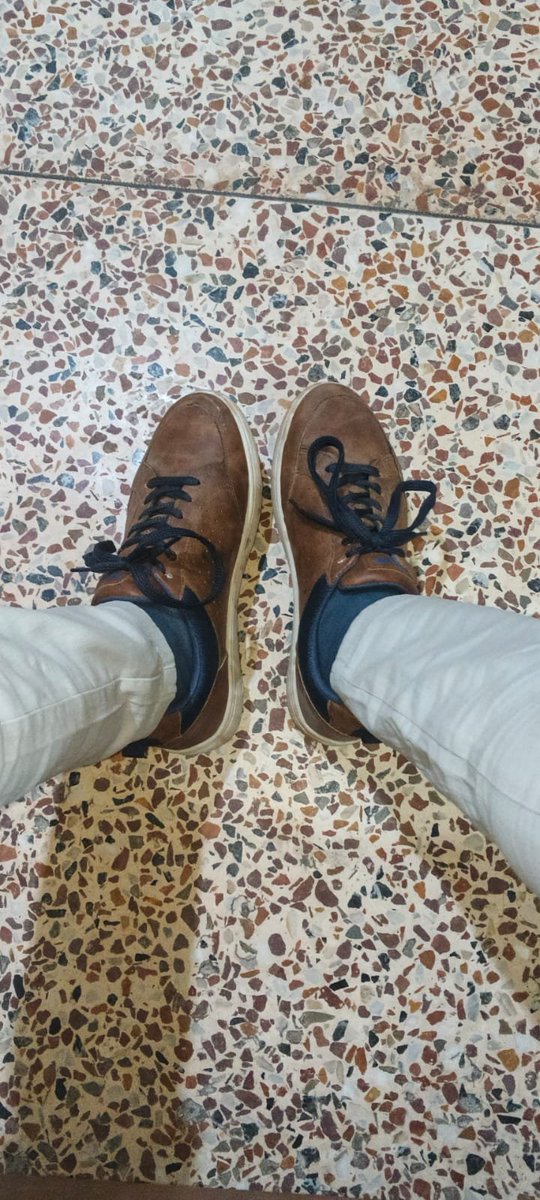 AlphaSocksDom's tweet photo. Your master knows how to dress well. Show him that you know how to serve him well.

#master #dom #worship #gay #findom #slave #hot https://t.co/QlVT4xO8Ge