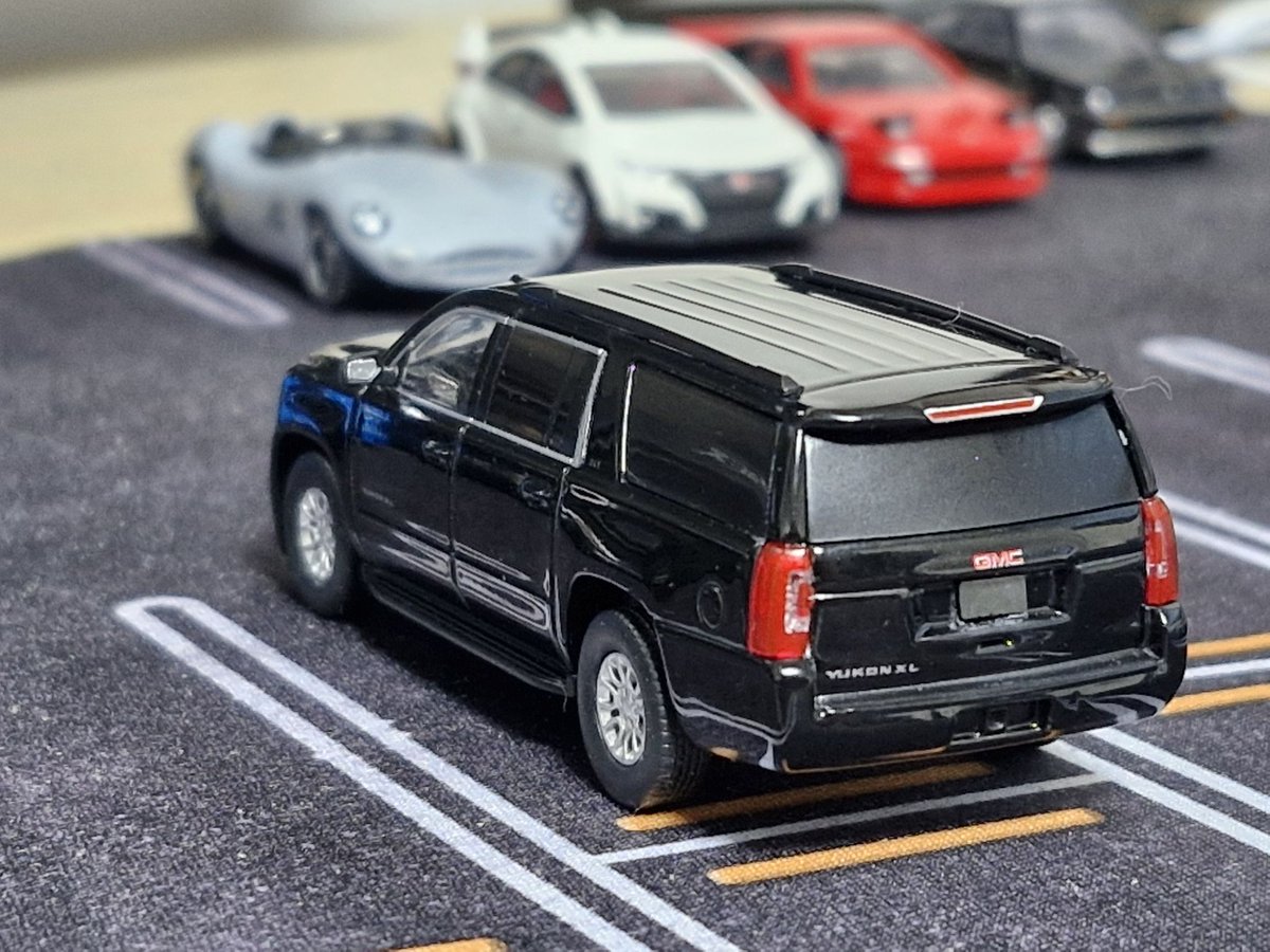 Ookura_YukinoV1's tweet photo. 596 Model 2014年式 GMC ユコン XL🚙
色は黒なので、品質が良くて気に入っています✨
#596model
#GMC https://t.co/OaO1qMNHNt
