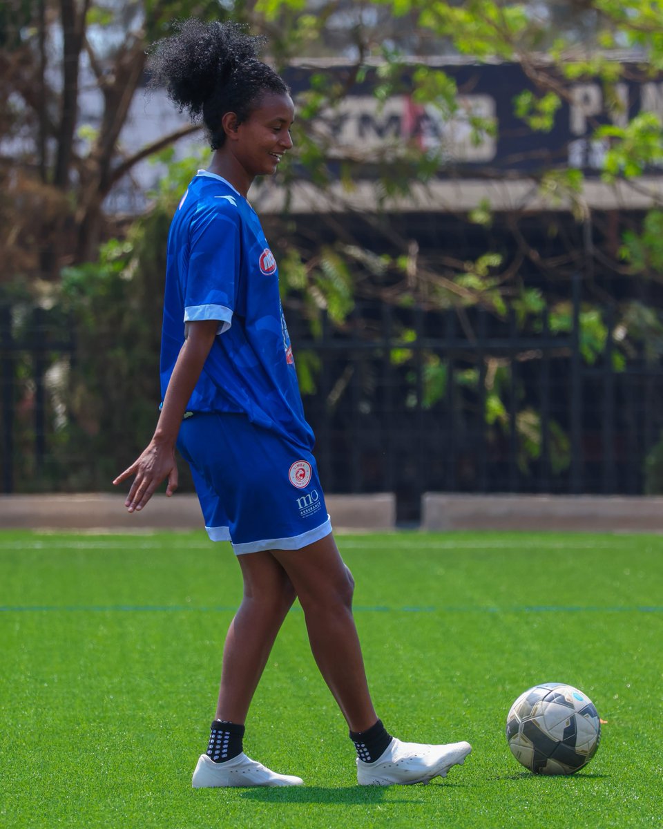 SoccerEthiopia's tweet photo. 🇪🇹 Senaf Wakuma starts on the bench for Simba Queens as they take on Burundi’s Top Girls Academy at 5 PM. 

#CAFWCL #SimbaQueens #EthiopianFootball #SoccerEthiopia https://t.co/wURQrVZ9NP