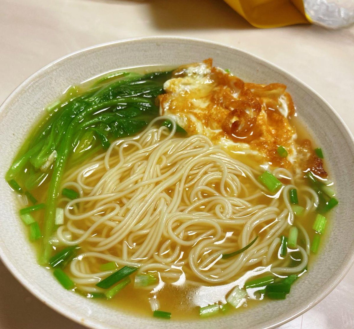 picturemacrem's tweet photo. Just made instant noodles at midnight, and my partner secretly put two fried eggs in mine while I was washing the bowl  The small stuff hits different. https://t.co/u4Q3noFNJq