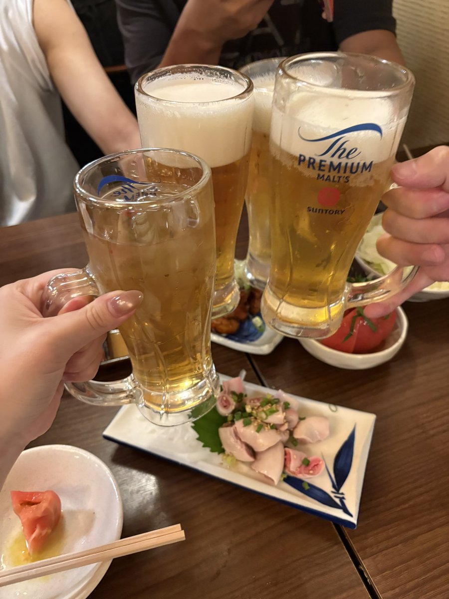 miII__prn's tweet photo. 久しぶりの関東🦅飲み https://t.co/tR5CDNxPXb