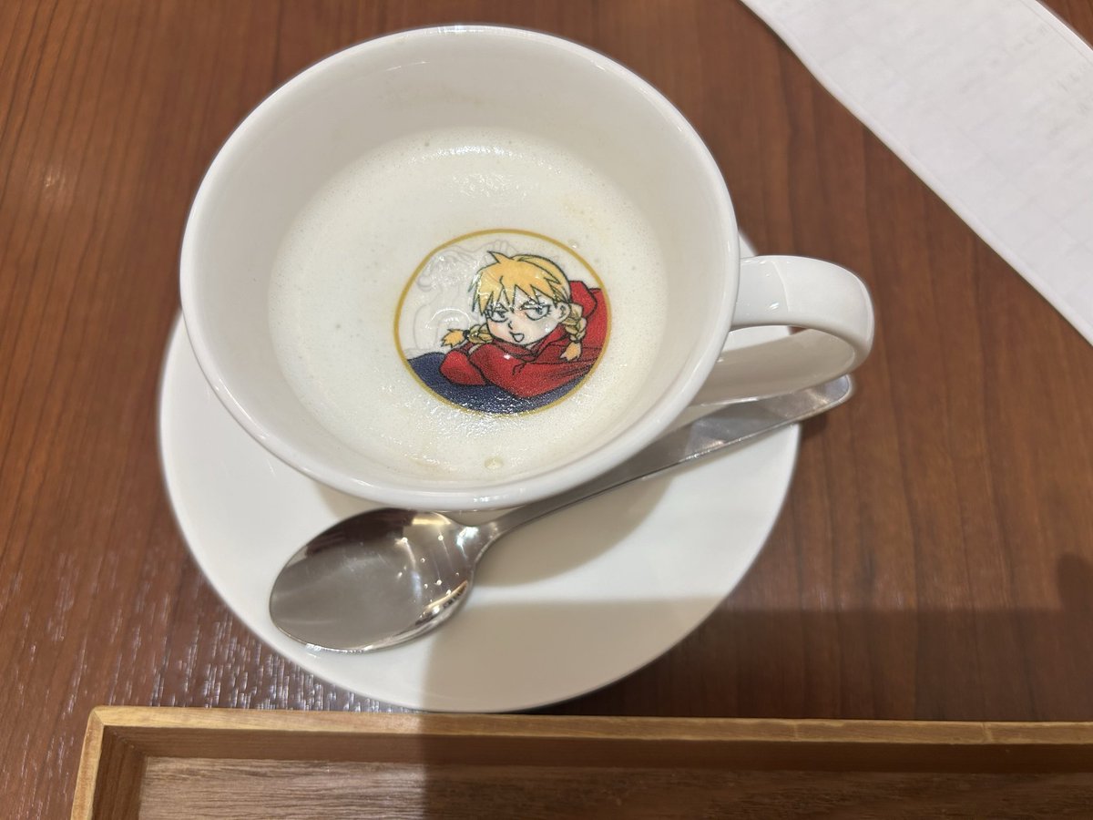 UHO_mocho's tweet photo. 展覧会前にMGカフェも行きました！
実は初コラボカフェ。
コロナ禍前に行く予定だった大阪のカフェが中止になったので、やっと…！て感じです。
んでも、食べたいものがなかったのでカレーにしたけど独特な味だった。
コーヒーは美味しかったよ。
コースター自分的に当たり😁 https://t.co/01cky6QVgN