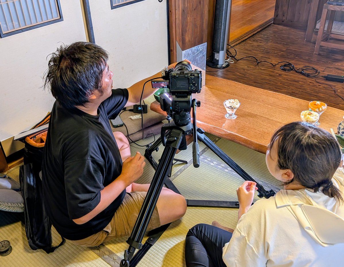 kumajin2005's tweet photo. 日本テレビ　ロイロム鉄道　
しなの鉄道後編
放送終了。後は、TVerにて

今回のロケは、下見、本番、物撮りと３回も上田にスタッフの方がみえ、本番は、ロケバス３台と凄い熱量のロケでした。

スイカは、9/6までやる予定です。
サインは、9月中、飾っておき、ご希望おで手元におもちします。 https://t.co/tS8srooZnQ