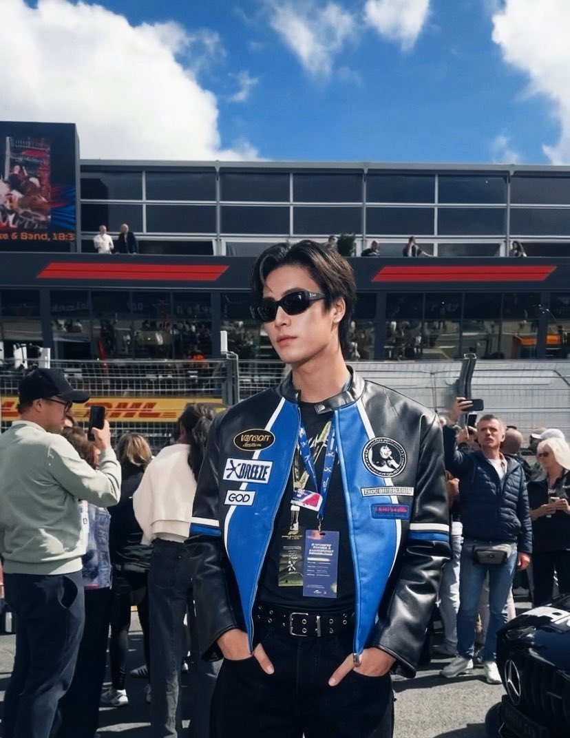 universegmnf's tweet photo. ยอม!!!!!! หล่อมาก!!! https://t.co/qG0Yku0Up0