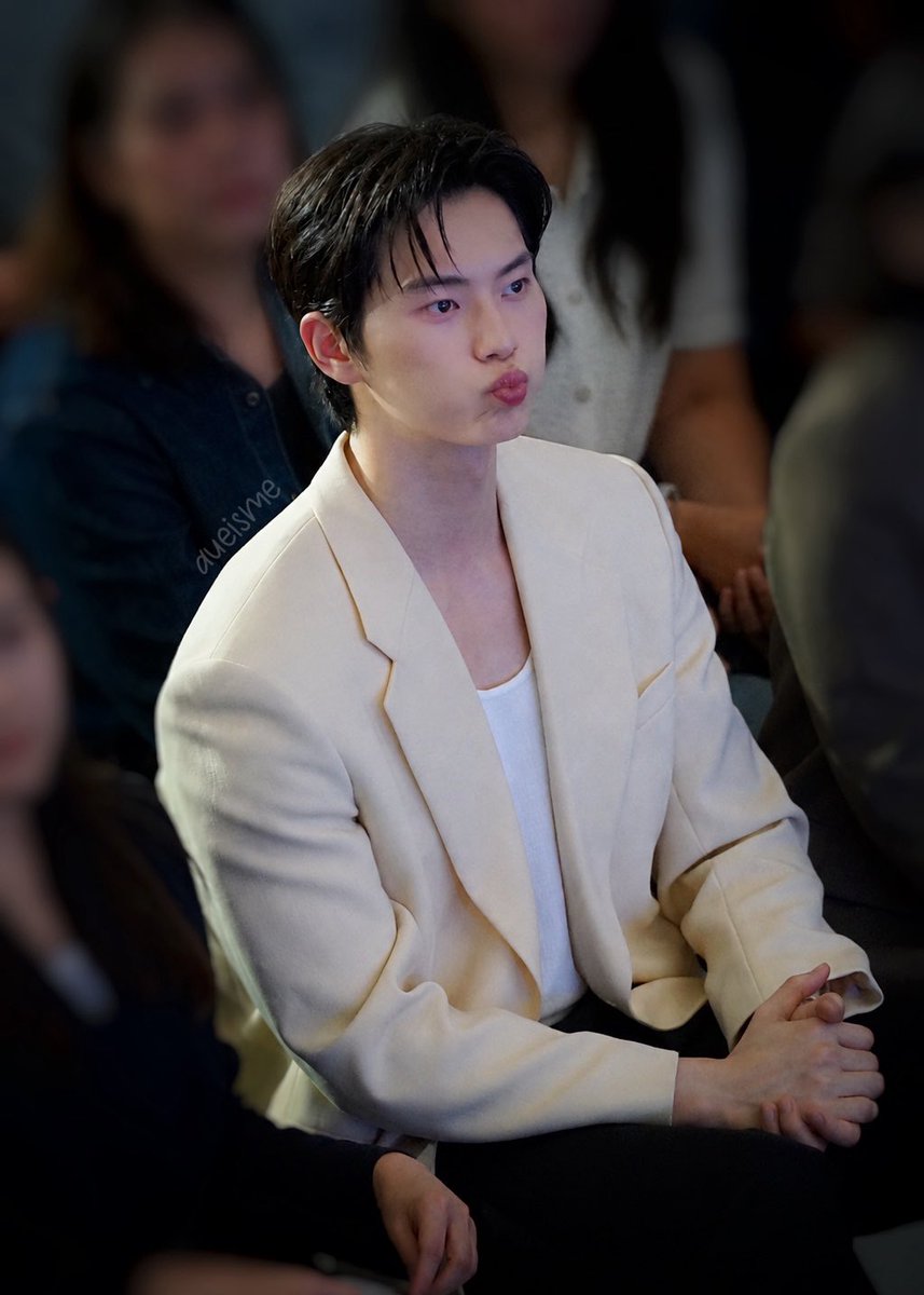 aueisme's tweet photo. เด็กชายแชมิน 😙

#LoveKorea2026 
#KTOThailand 
#이채민 
#LEECHAEMIN 
#อีแชมิน
#CHAEMF_THAILAND https://t.co/VC6uEoJW9j