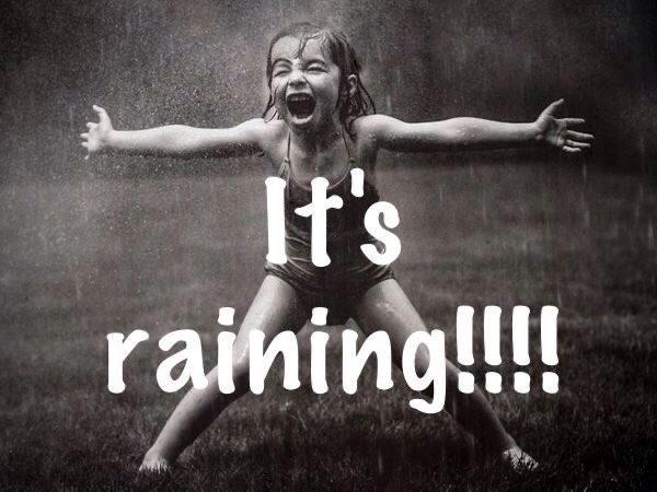 larayliz's tweet photo. a chuva finalmente chegou no meu país cidade nova 😭 https://t.co/jaDKXS8sTh