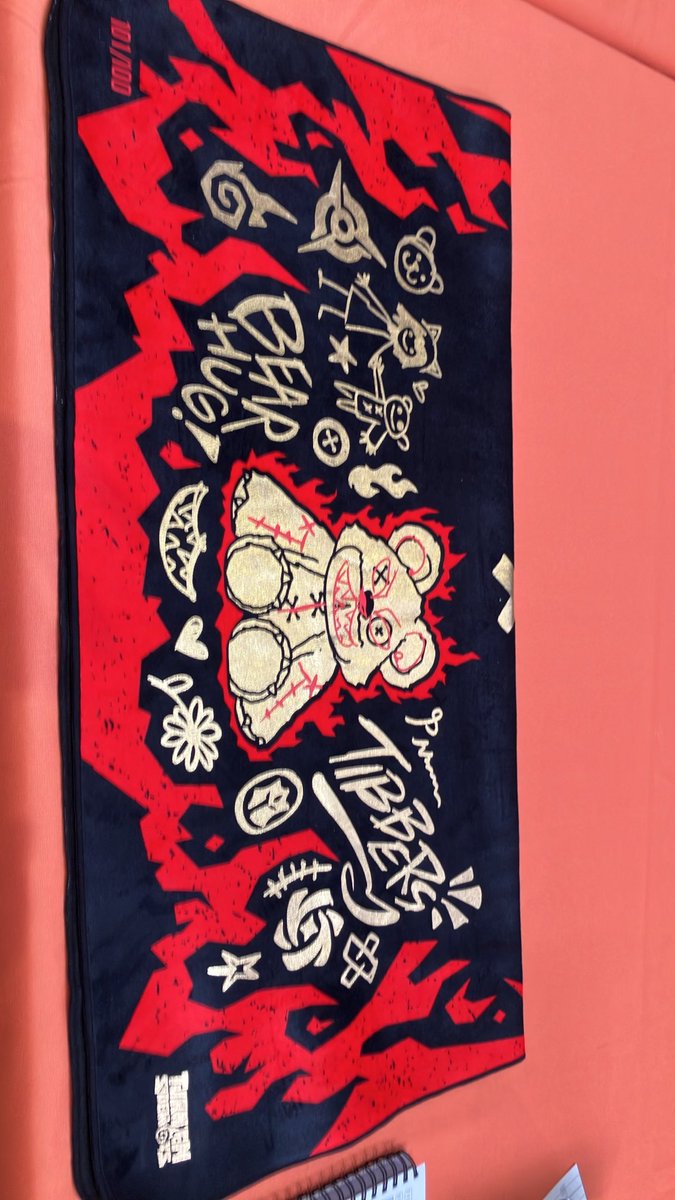 Prismaticismism's tweet photo. Playing with over numbered Annie playmat from @TurnThemSide very sick, casanova told me it sold out as quickly as RQs do https://t.co/f6x326NGPX