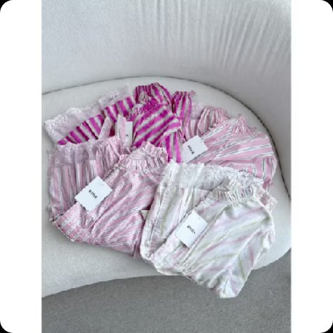 vipalmiess's tweet photo. kalian kehabisan baju buat mix and match outift 
blouse ini banyak banget warna nya🌸🎀🩰🍀✨️ https://t.co/ZgiqjYbGG6