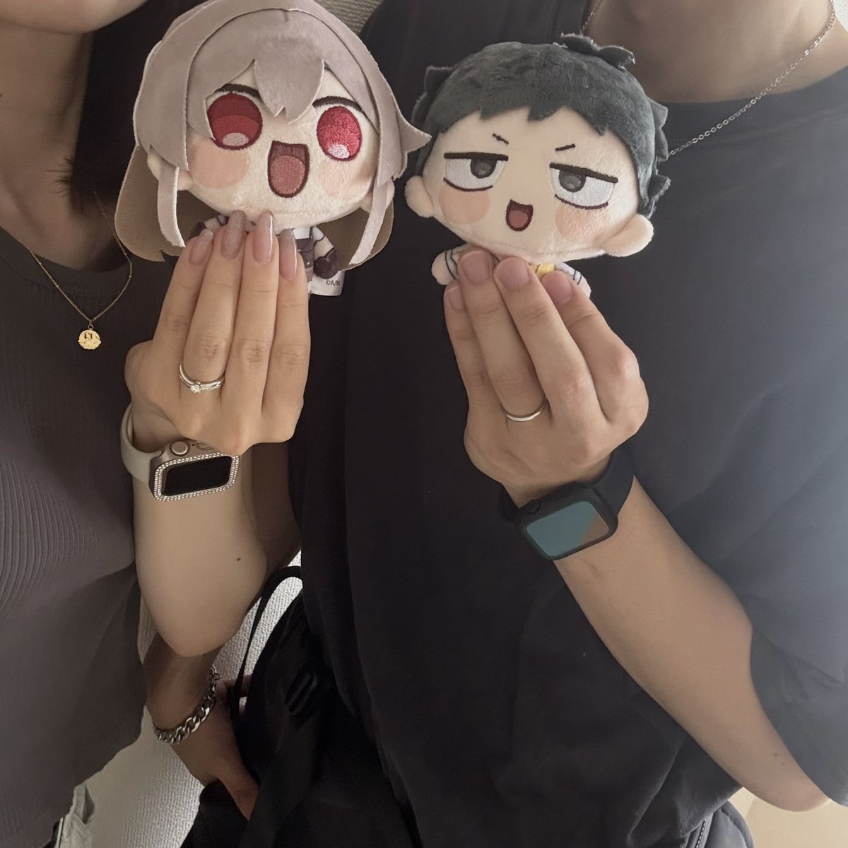 01_hkr_10's tweet photo. 彼氏と7年目にして結婚いたした‼️

※推し並べただけでカプ厨じゃないです😭 https://t.co/nd49F4S85F