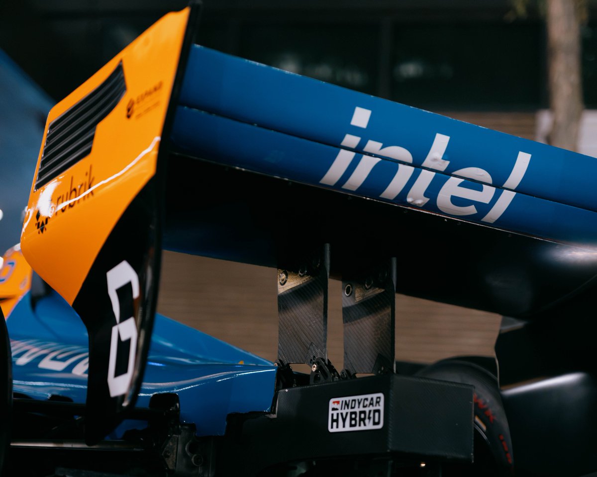 Speed on the track starts with innovation behind the scenes. 🏎️

Great to connect with the @​ArrowMcLaren team as we celebrate a partnership built on innovatio