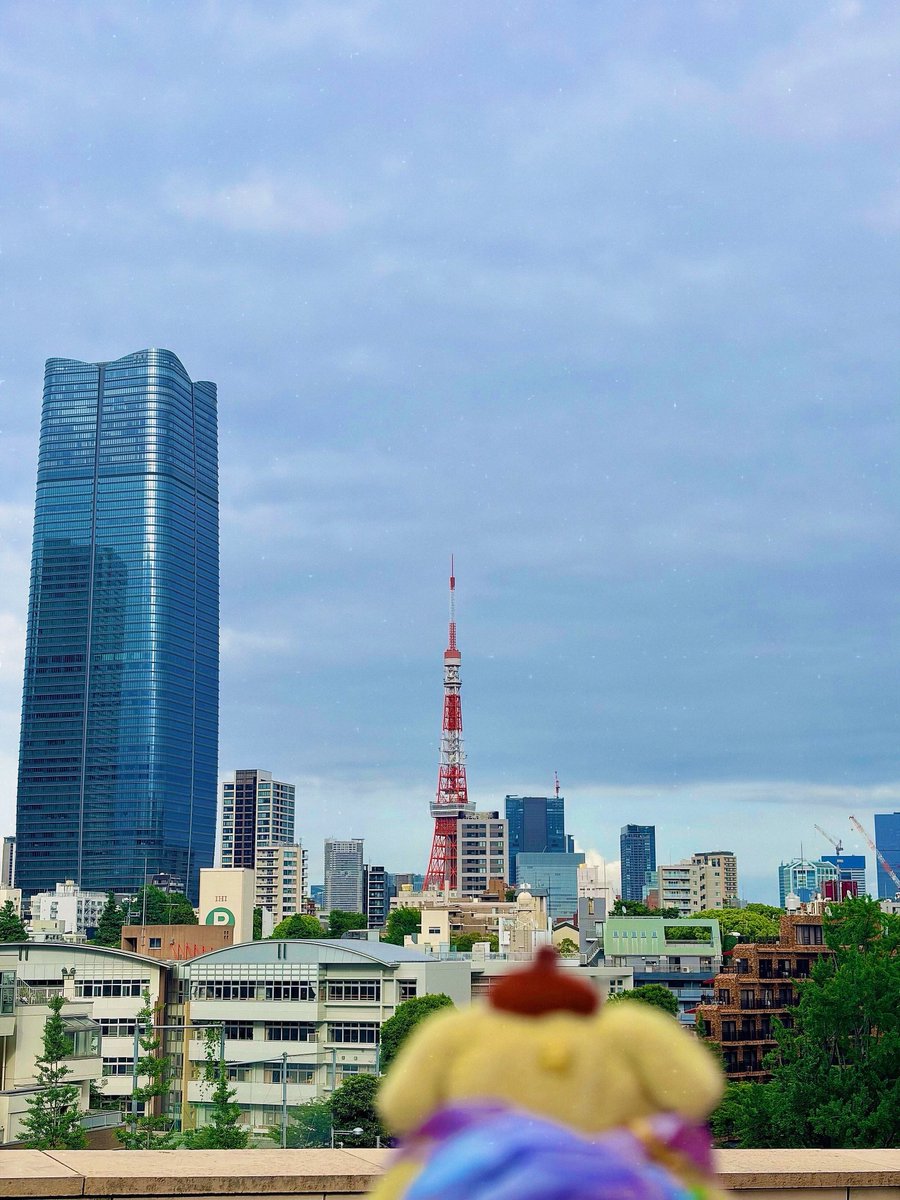 kotsubu_purin's tweet photo. 🗼☁️☁️ https://t.co/HLx4bzXnio