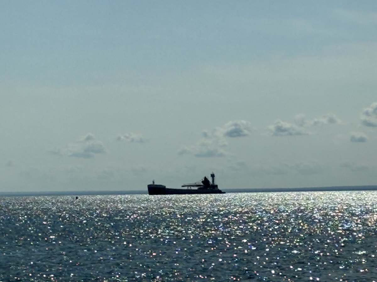 terrypluto's tweet photo. A taste of Lake Superior https://t.co/wECbf4In1D