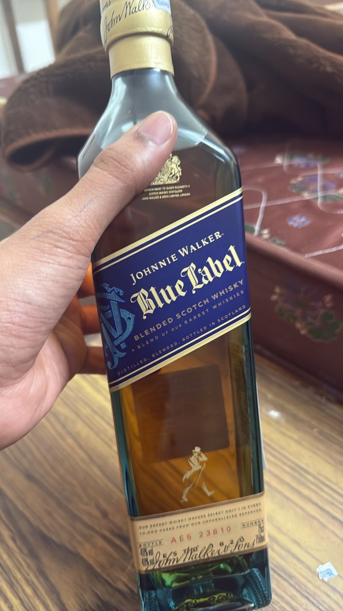 ArjunVaillyX's tweet photo. Label'an Cho Label Blue Sohniye

Ni Jado Peene Aa Te Paani Wangu Peene Aa https://t.co/g80ssBgqmQ