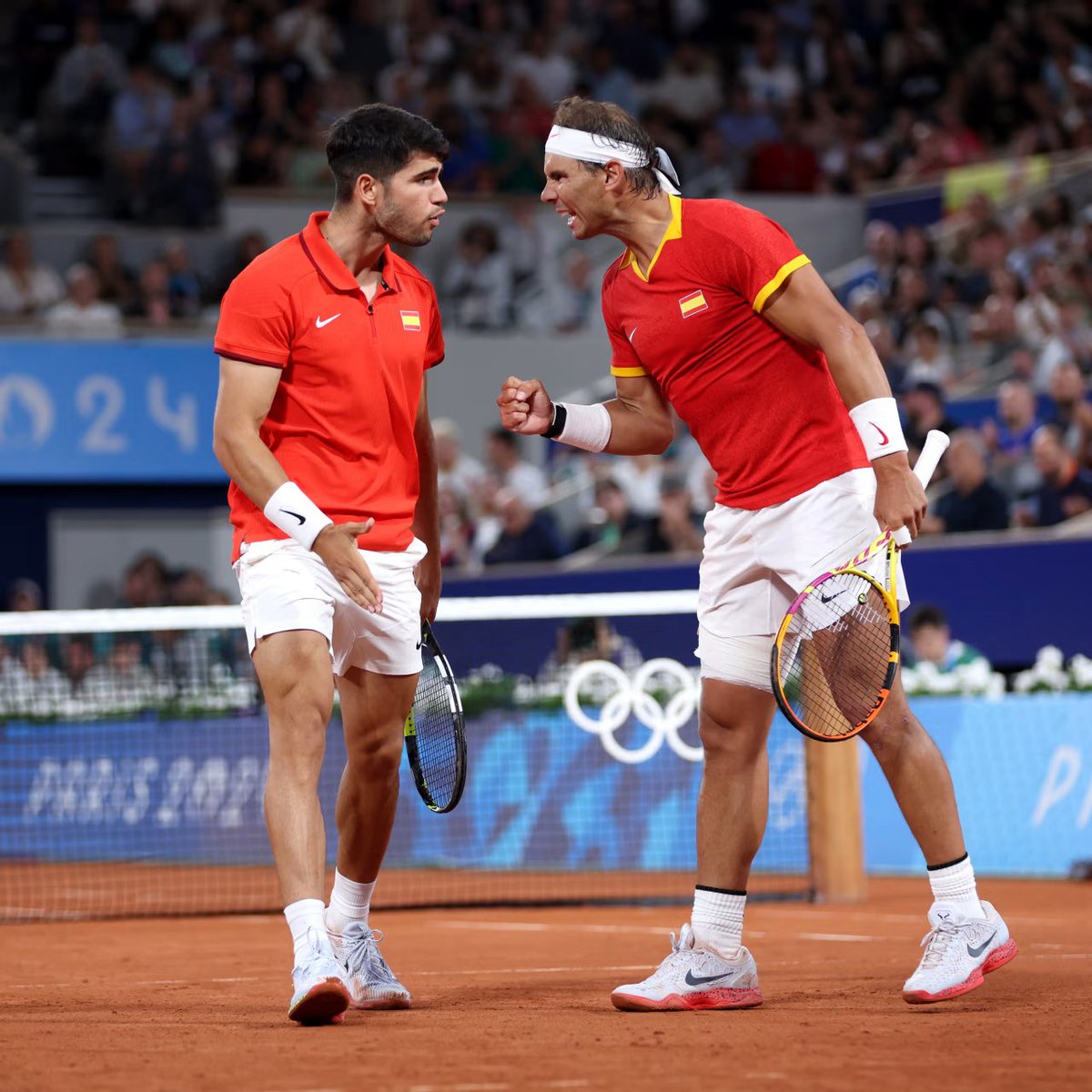 psgvds's tweet photo. carlos doesn't play when it comes to doubles partners https://t.co/hiKsBKKlpp