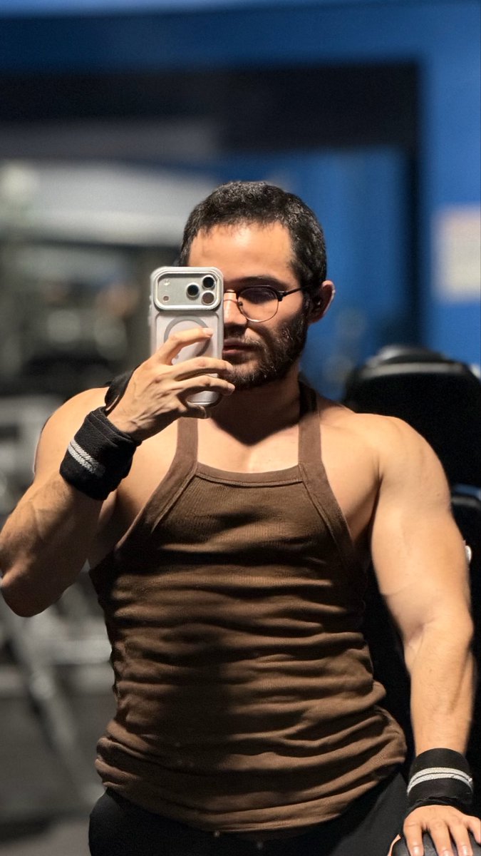 eddcos's tweet photo. Gym done ✅ https://t.co/SZphIOkwLi