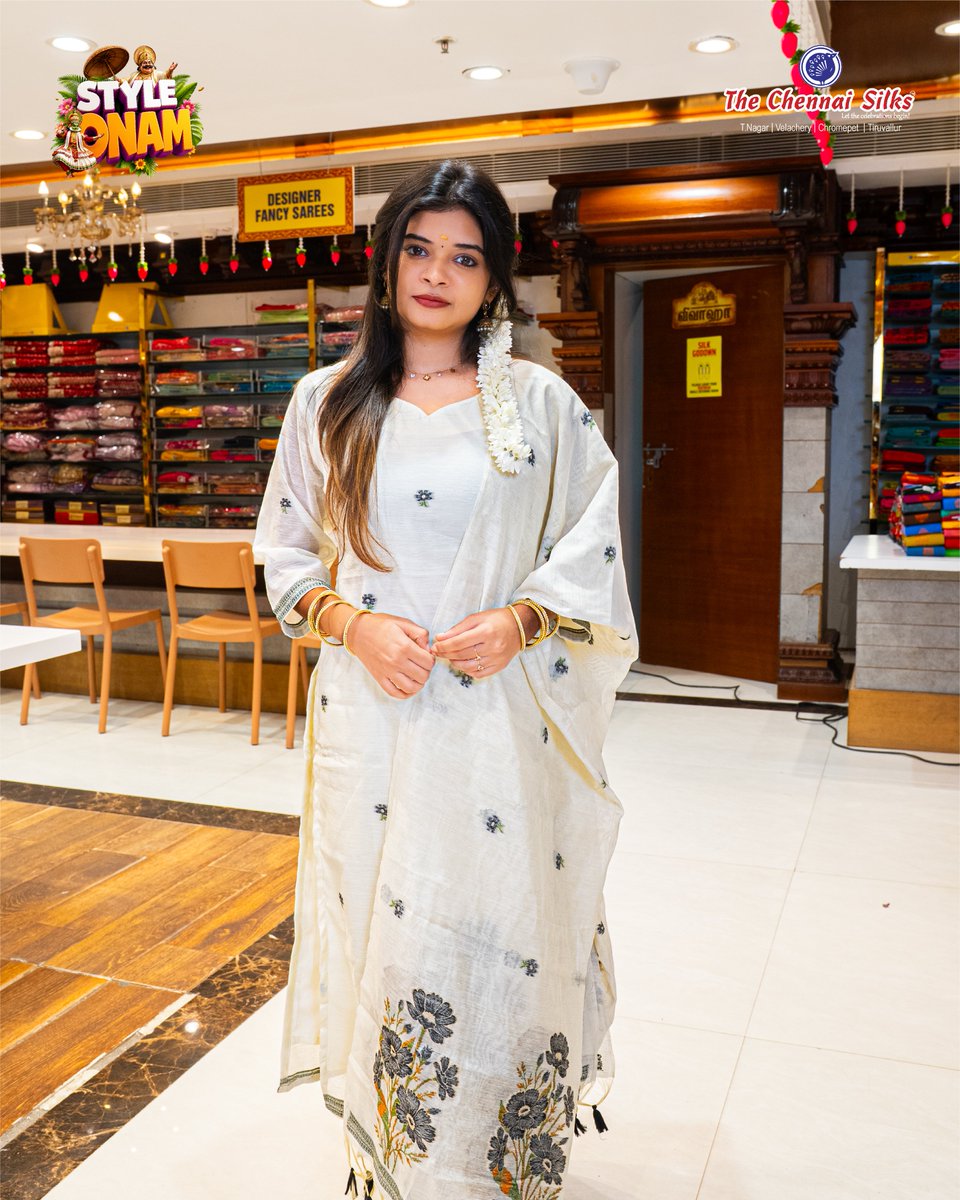tcs__chennai's tweet photo. @TheChennaiSilk2 Embrace the vibrant colours, rich traditions, and festive spirit of Onam with The Chennai Silks! 🌼✨

Discover our beautiful Onam collection, featuring elegant traditional wear, rich fabrics, stunning colours, and festive styles for the whole family. https://t.co/frNHNJ1TpR