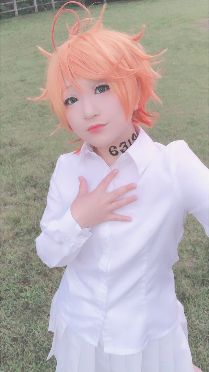 _saku___drops__'s tweet photo. エマ誕生日おめでとう！
エマもウィッグ作るの難しかったけど楽しかった。
エマもまたやりたい https://t.co/y1qK8vNFPS