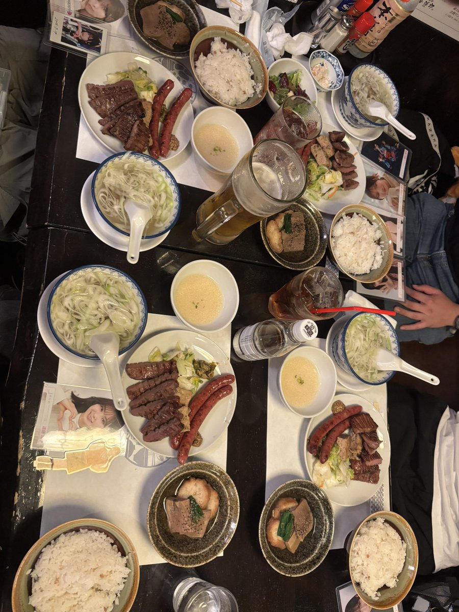 naquklo's tweet photo. 牛タン、りーーーーだよWwWwW https://t.co/AcNd8aHtwl
