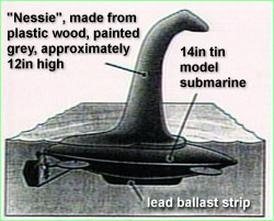 Fatahilah03's tweet photo. Foto paling ikonik "bukti" Loch Ness Monster, leher panjang muncul dari air, dipublikasiin Daily Mail tahun 1934, ternyata hoax. 

Fotografernya sendiri baru ngaku 60 tahun kemudian: itu cuma mainan submarine mini yang dikasih kepala palsu.

Tapi drama sebelumnya lebih absurd. 
Setahun sebelumnya, Daily Mail nyewa pemburu profesional buat nyari jejak kaki monster di pinggir danau. 
Dia nemu jejak kaki "20 kaki panjangnya." 
Pas dicek ahli zoologi Natural History Museum? 
Itu bekas alas payung yang based-nya kaki kuda nil kering. 
Bukan monster, itu properti rumah tangga.

Yang bikin menarik: meskipun 2 bukti utamanya kebongkar hoax, lebih dari 1.100 laporan penampakan tetep tercatat resmi sampe sekarang, dan pariwisatanya masih ngehasilin jutaan pound per tahun buat ekonomi Skotlandia. 

Ini bukti klasik: begitu sebuah cerita udah nempel di budaya populer, fakta yang membantah nggak otomatis bikin orang berhenti percaya.

Kadang yang dijual bukan bukti, tapi cerita yang orang PENGEN percaya. 🙏