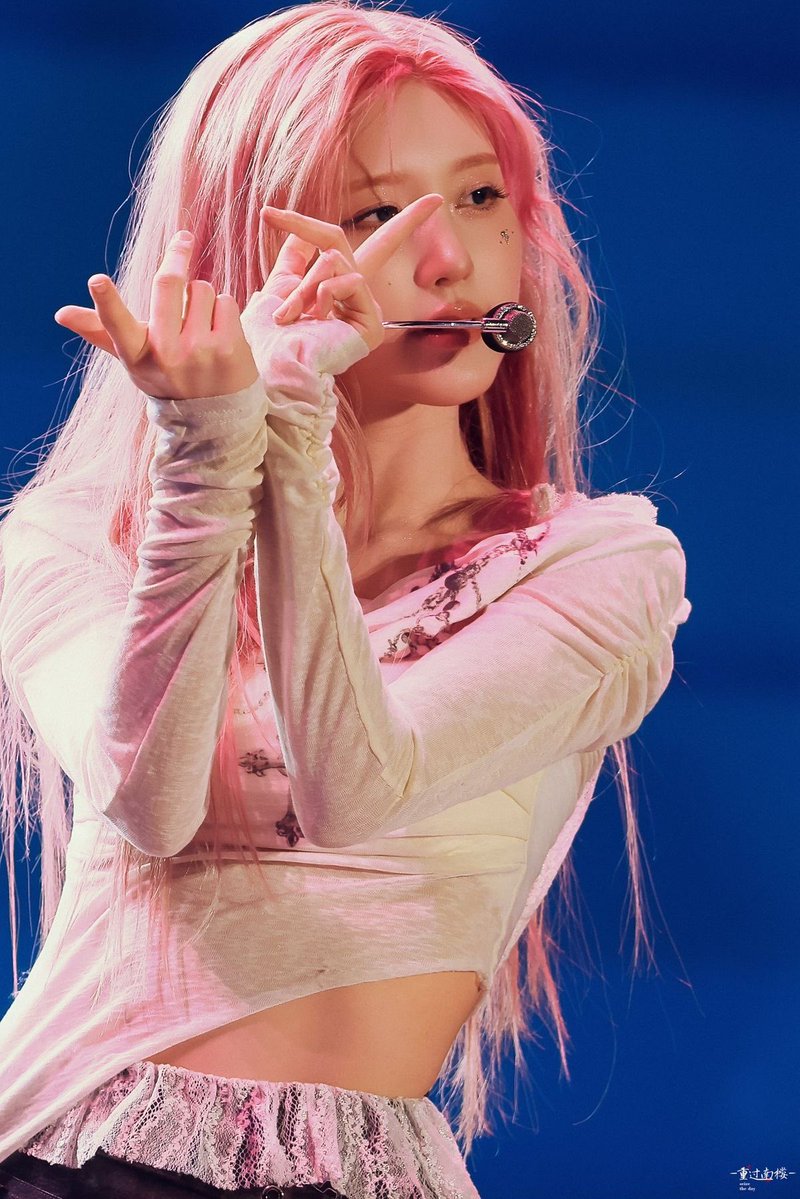3lxn0's tweet photo. @lies_are_white 여기욥 😍😍😍😆😆 https://t.co/fdkHSmoIgV