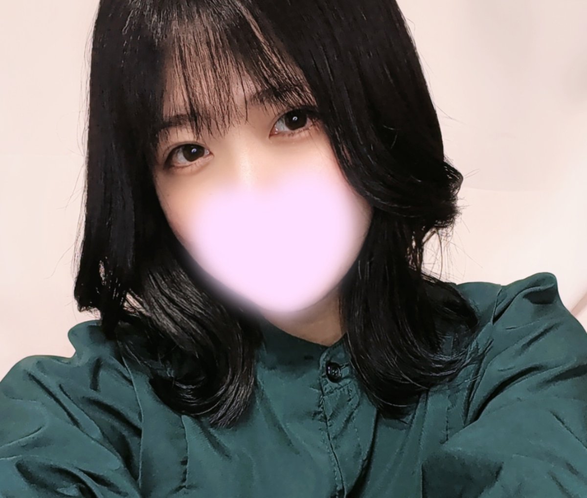 levi_aoi2's tweet photo. 私は髪巻くの下手くそなので

この髪型は今日限りかもや…

浴衣どんな髪型にしよかねぇと悩む https://t.co/0HyMyJzwmI