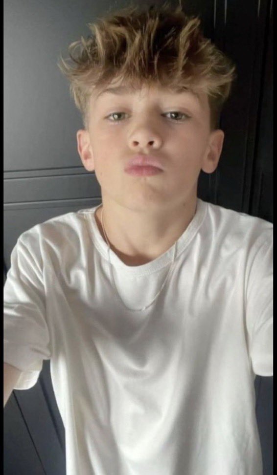 Jiiibaityw3h's tweet photo. Message me for hot baits contents 🥵,VIP groups 🏳️‍🌈 and bait requests 💦💦 @ 👉 https://t.co/WepxqH11xi

#baitedboys #baitguys #baitrequest #leakedboys #gay  #baitedguys #twitterporn #baity https://t.co/OMOEeWR8Ks