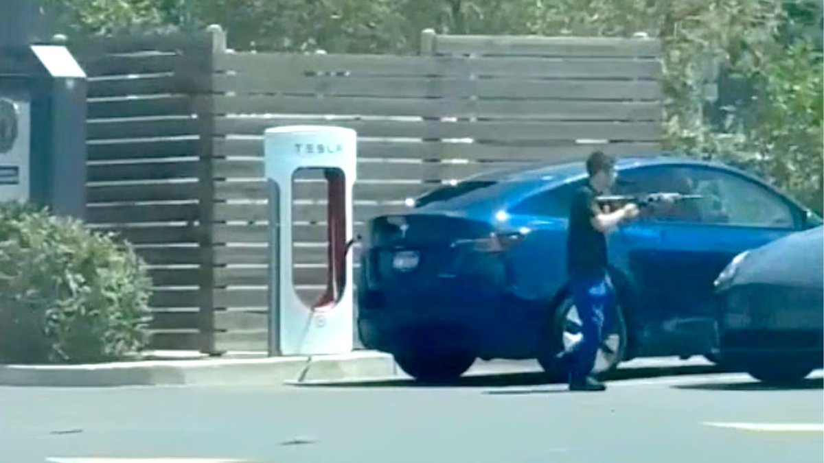 Beastmode36911's tweet photo. Notice how Elon focuses only on crimes committed by black folks and people of color. But has not said one word on Chad williams who shot people charging TESLAS  in Idaho. The reason is simple...Mr musk wants to create racial propaganda by using only crimes that can help his propaganda on X