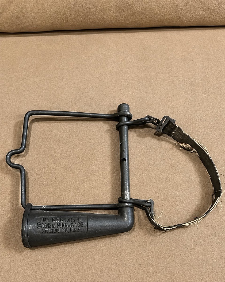 sseehn11's tweet photo. هل أحد يعرف ماهذه القطعه وإيش إستخدامها؟؟ https://t.co/DGdr7DhhQ2