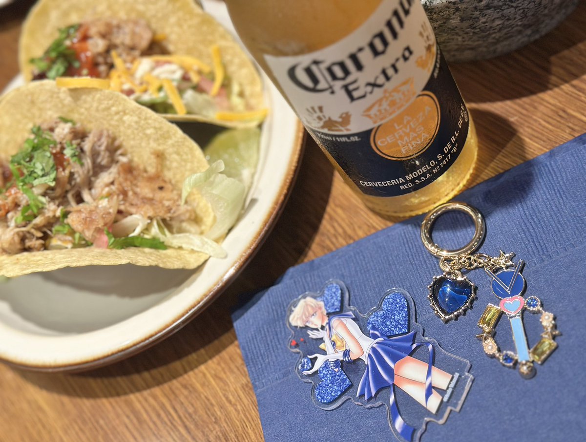 roooooooooou's tweet photo. 素面では推しには逢えないオタクなので😌🍺 https://t.co/FyadUpjmTK