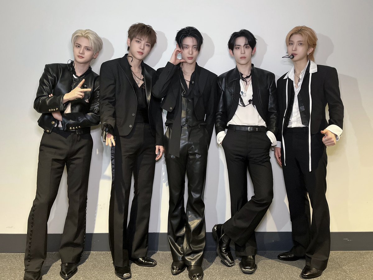 CUBE_NOWZ's tweet photo. [📸] 260822 @ 2026 TMElive International Music Awards  

#NOWZ #나우즈
#TIMA #TIMA2026 https://t.co/b9PoIueikb