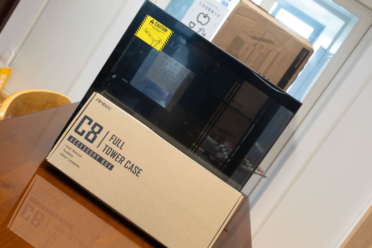 lexy70502316's tweet photo. Got my new tech gadget unboxed and it’s even cooler in person! No more waiting to dive in https://t.co/JCGKskkXy3
