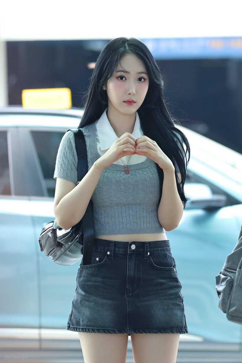 stvnxnez's tweet photo. 2 years ago today sinb https://t.co/DsDRyrY3WW