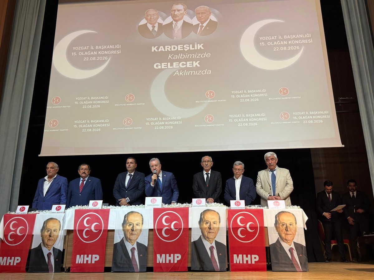sadirdurmaz's tweet photo. 📍 YOZGAT 

“Kardeşlik Kalbimizde, Gelecek Aklımızda” şiarıyla gerçekleştireceğimiz 15. Olağan Kongre süreci kapsamında, Yozgat İl Kongremizi yoğun katılım ve büyük bir coşku içerisinde gerçekleştirdik.

Kongremize teşrifleriyle bizleri onurlandıran kıymetli misafirlerimize, delegelerimize, dava arkadaşlarımıza ve salonu dolduran çok muhterem hemşehrilerime gönülden teşekkür ediyorum.

Kongremizde yeniden il başkanlığı görevine seçilen Sayın Tekin Irgatoğlu’nu ve değerli yönetim kurulu üyelerimizi tebrik ediyor; üstlenecekleri kutlu görevlerinde üstün başarılar diliyorum.

Bu vesileyle Yozgat il kongremizin Partimize, Yozgat’ımıza, ülkemize ve aziz milletimize hayırlı uğurlu olmasını Cenab-ı Allah’tan niyaz ediyorum.

#MHP #Yozgat #BozokDiyarı